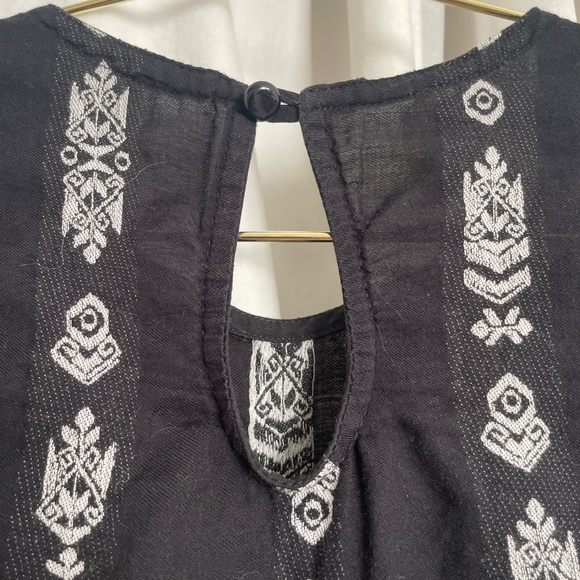 Sleeveless top by Eve Gravel - Picture 4 of 8